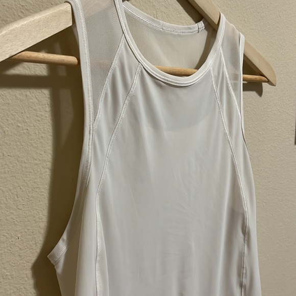 Lululemon Sculpt Tank - Picture 2 of 5